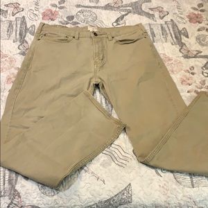 Men’s Dockers tan colored jeans